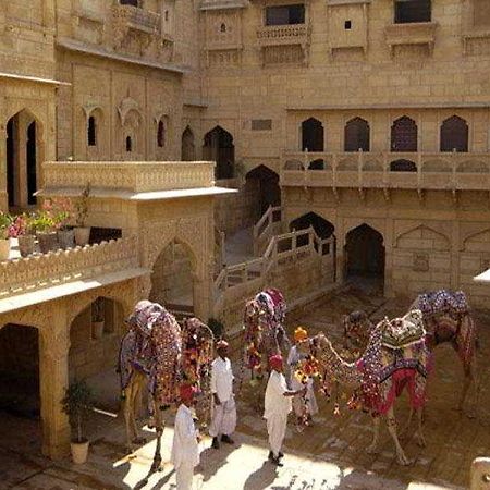 Hotel Narayan Niwas Palace Jaisalmer Bagian luar foto